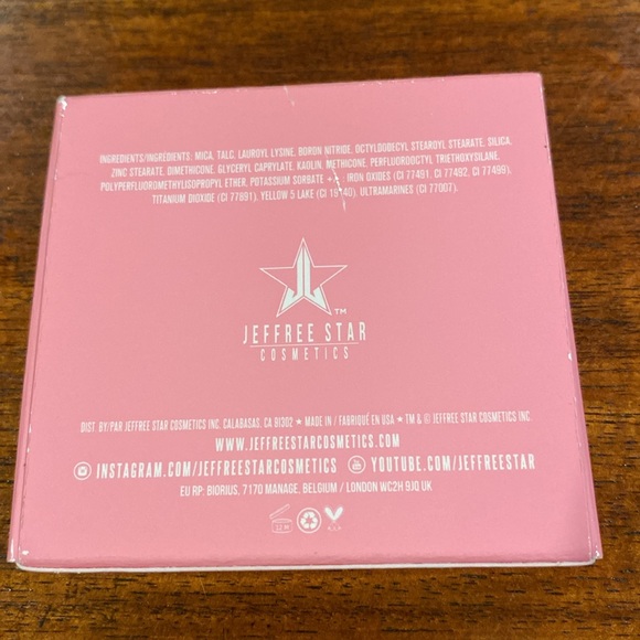 Jeffree Star eyeshadow - Picture 3 of 5